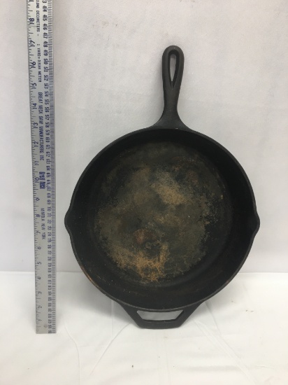 Lodge 10SK Cast Iron Pan