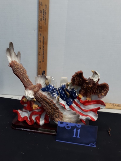 Red, White, and Blue Eagle light picture holder, resin