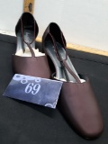 Gloria Vanderbilt Size 9 Plum shoes, NEW
