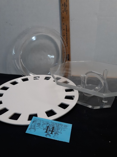 Acrylic cake plate, Ceramic Cake plate, Pyrex Pie Plate