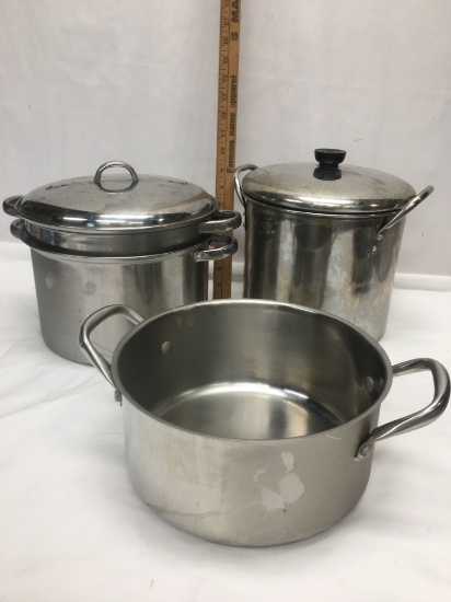 Stainless Cooking Pots/One is Wolfgang Puck