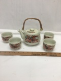 Tea Pot with 4 Cups/Japan