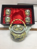 Oriental Themed Tea Pot with 4 Cups Set