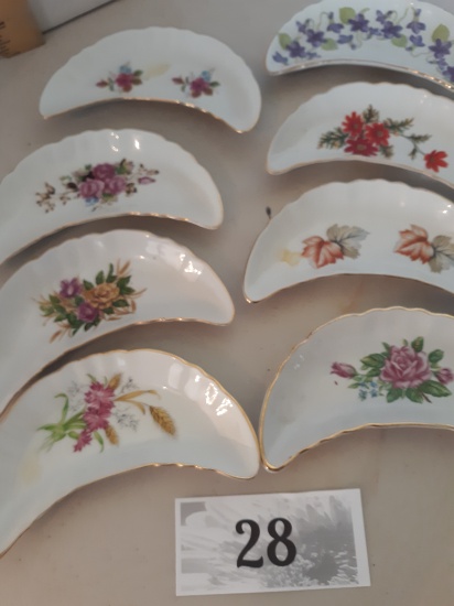 eight victorian bone dishes, various floral transfers