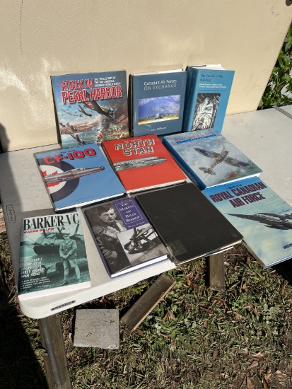 Box Lot/Aviation Books