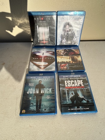 (6) Blu Ray Discs/Man of Steel, 300, John Wick, Escape