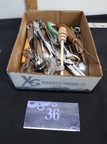 Box of Misc Kitchen Utensils