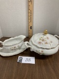 Mitterteich Dishware, Bavaria, Daisy Bell, Lidded casserole and gravy boat with attached underplate