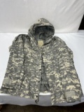 XL/Regular Gore Tex Army Parka, Cold Weather