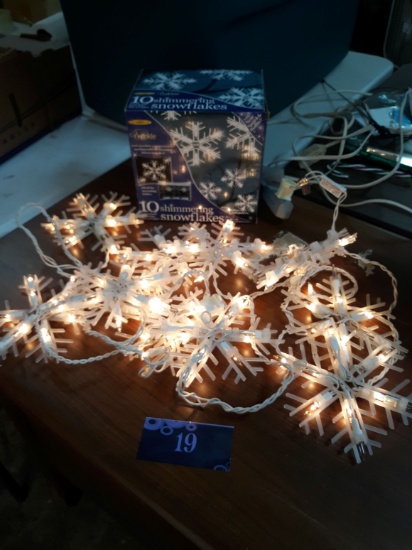 Snow Flake String Lights, New, Work