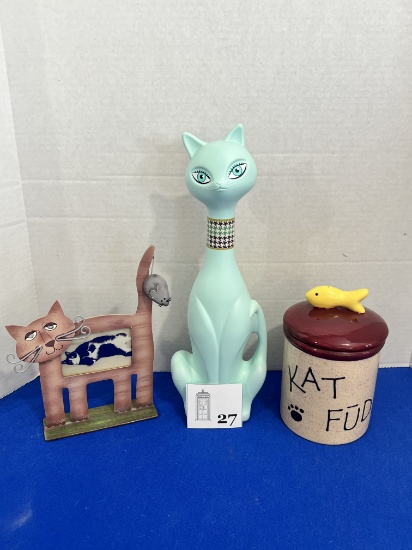 Cat lot