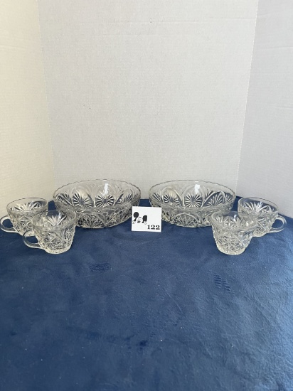 2 Anchor serving bowls with 4 anchor punch cups