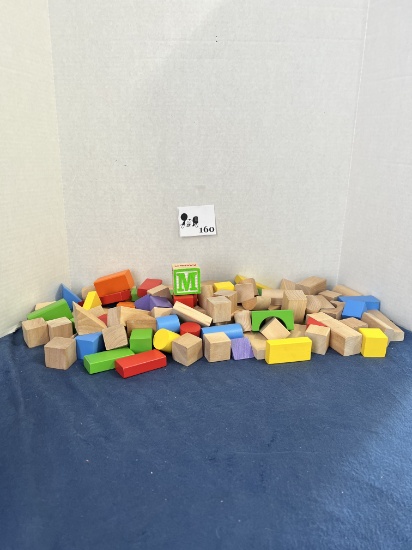 Wooden blocks lot