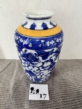 Blue and White ginger jar, missing lid