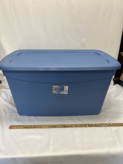 3) Sterilite 50 gal storage totes with lids - Matthews Auctioneers