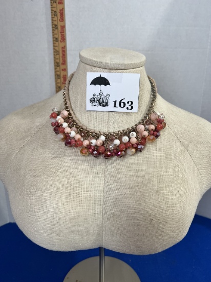 Costume Jewelry - Necklace