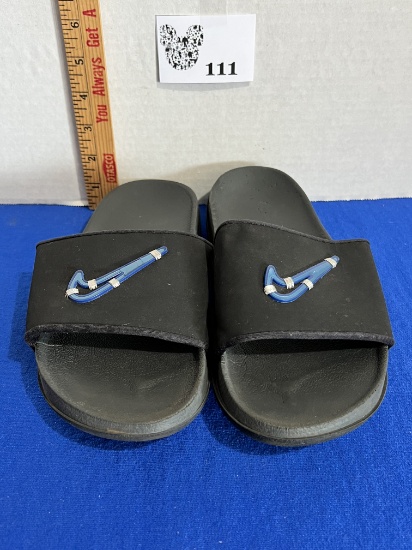 Nike Slides - size 7