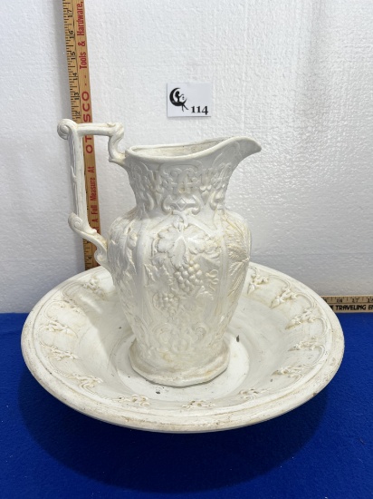 Vtg White Wash Basin Set