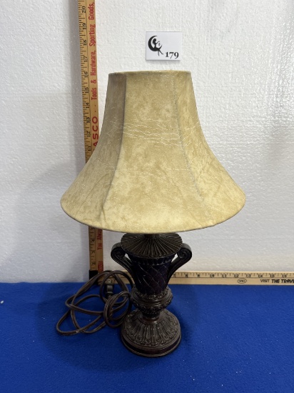 Lamp 16" tall - works