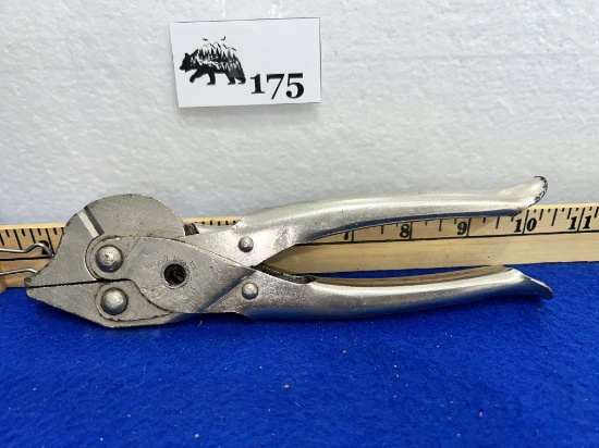 Vtg Bernard Pliers