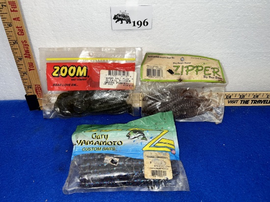Fishing Worms lot - new