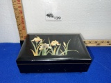 Vtg Jewelry Music Box