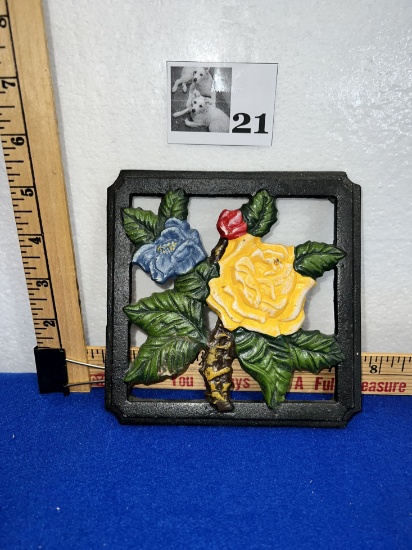 Cast Iron Floral Trivet