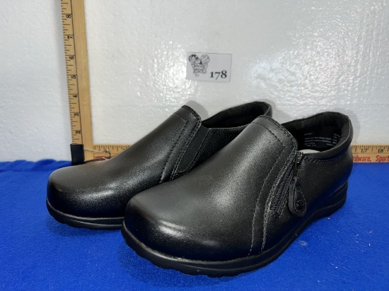 Dr. Scholl's Women's Marci Wide Width size 9.5 - new
