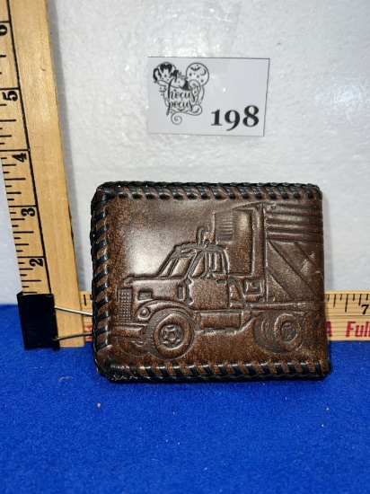 Vintage Leather Trucker Engraved Bifold Wallet