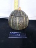 Melon shaped container with candle