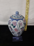 Ceramic Vase with lid