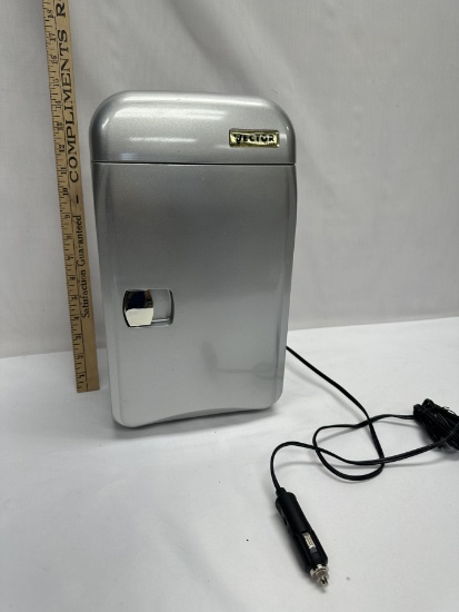 Vector 12V DC Warming and Cooling Box