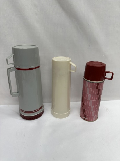(3) Thermoses/Thermos and Aladdin Brands