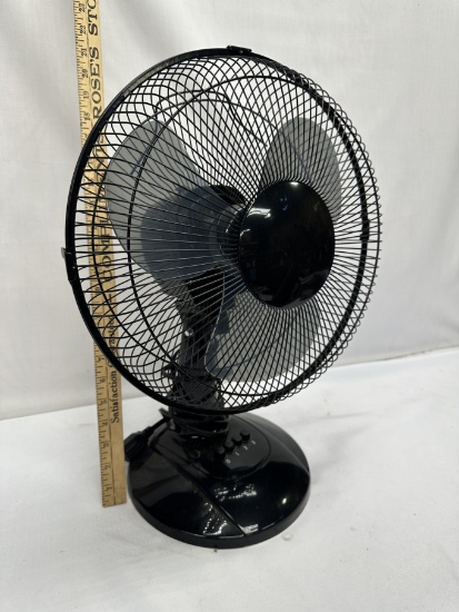 3 Speed Oscillating Fan