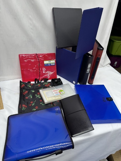 Box Lot/3 Ring Binders, Padfolios, Expanding Files, ETC