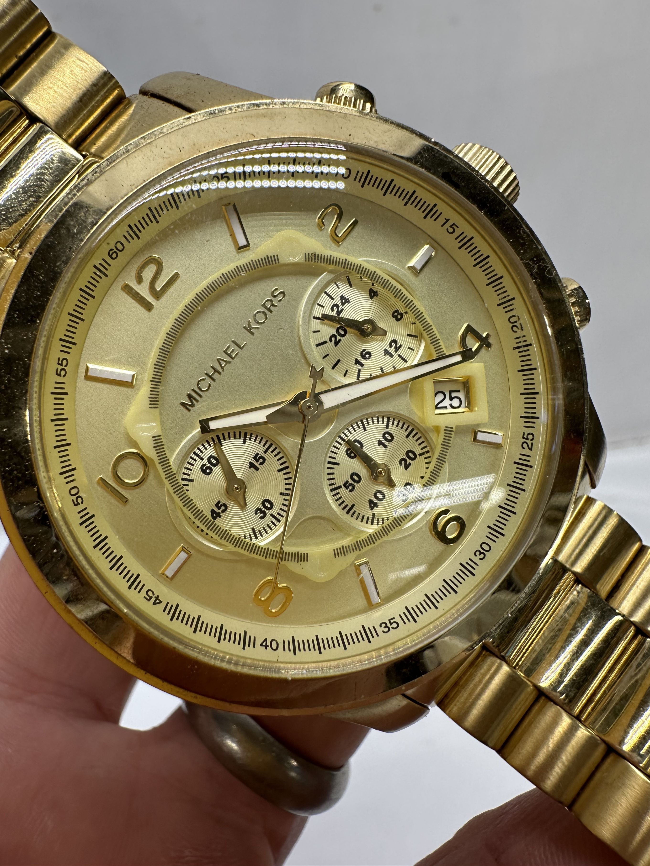 Man's Michael Kors #2512202 Watch | Proxibid Man's Michael Kors #2512202 Watch | Proxibid