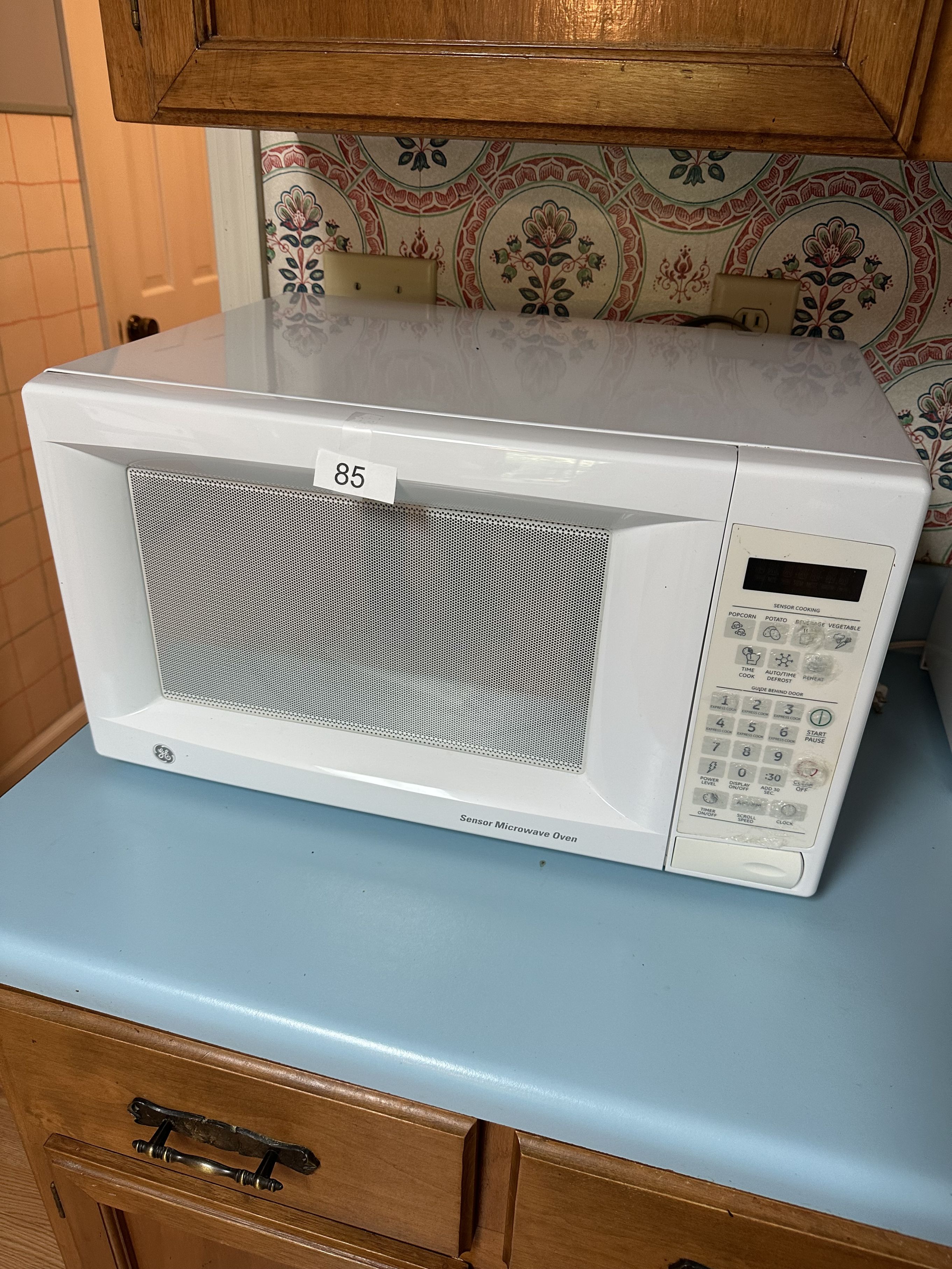 Sunbeam Microwave. Works Auction