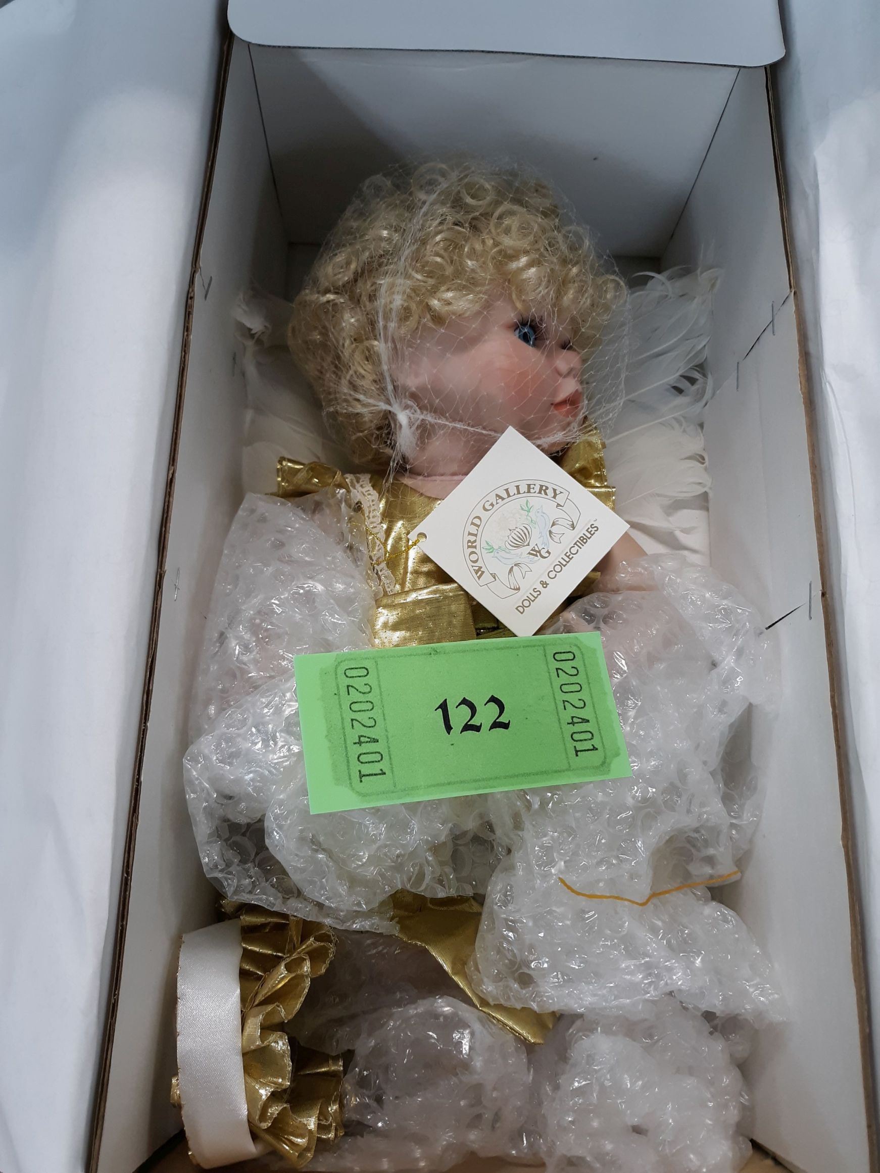 World gallery best sale dolls and collectibles