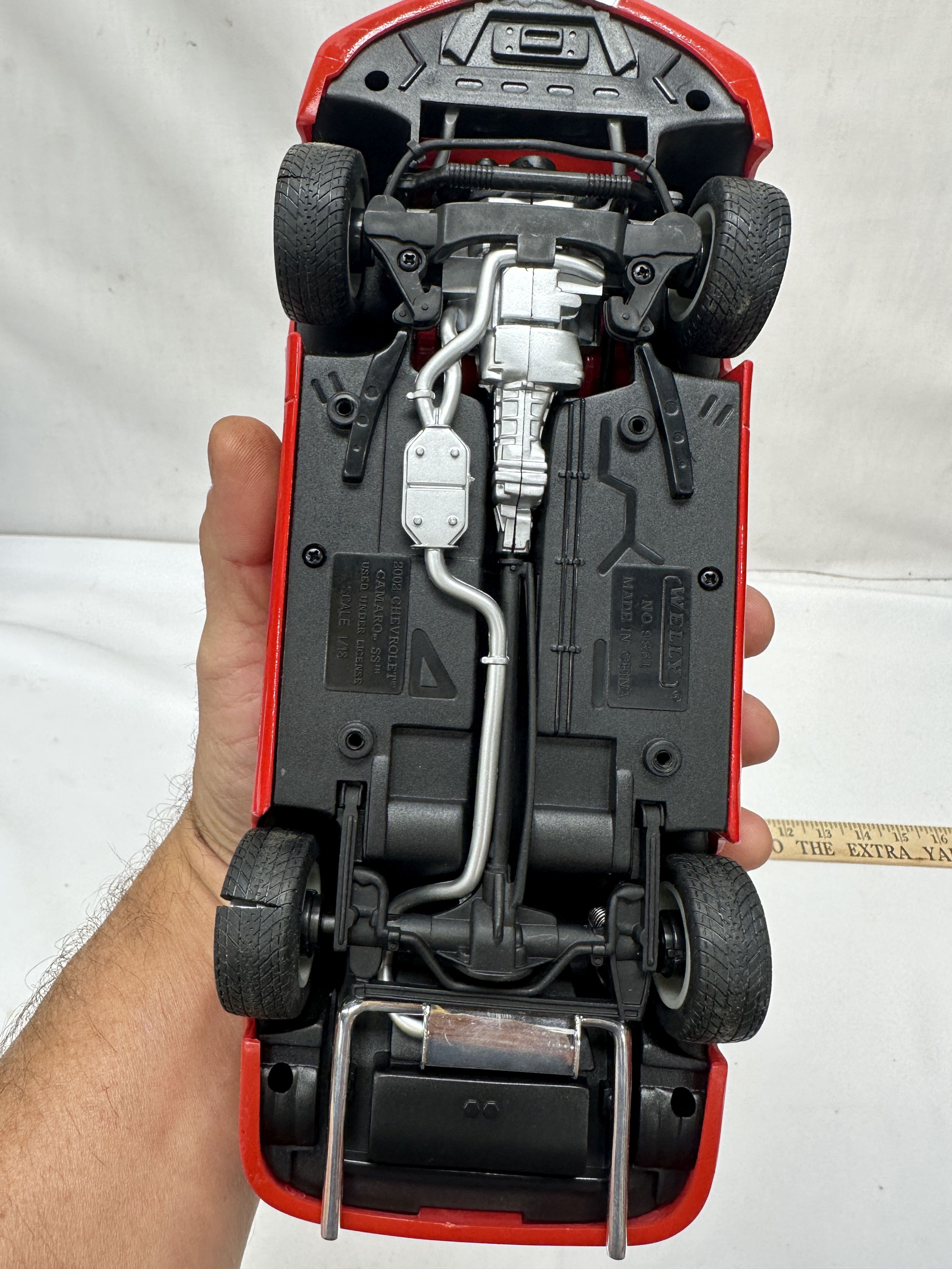 WELLY 1/18 Scale 2002 Chevrolet Camaro SS Die | Proxibid