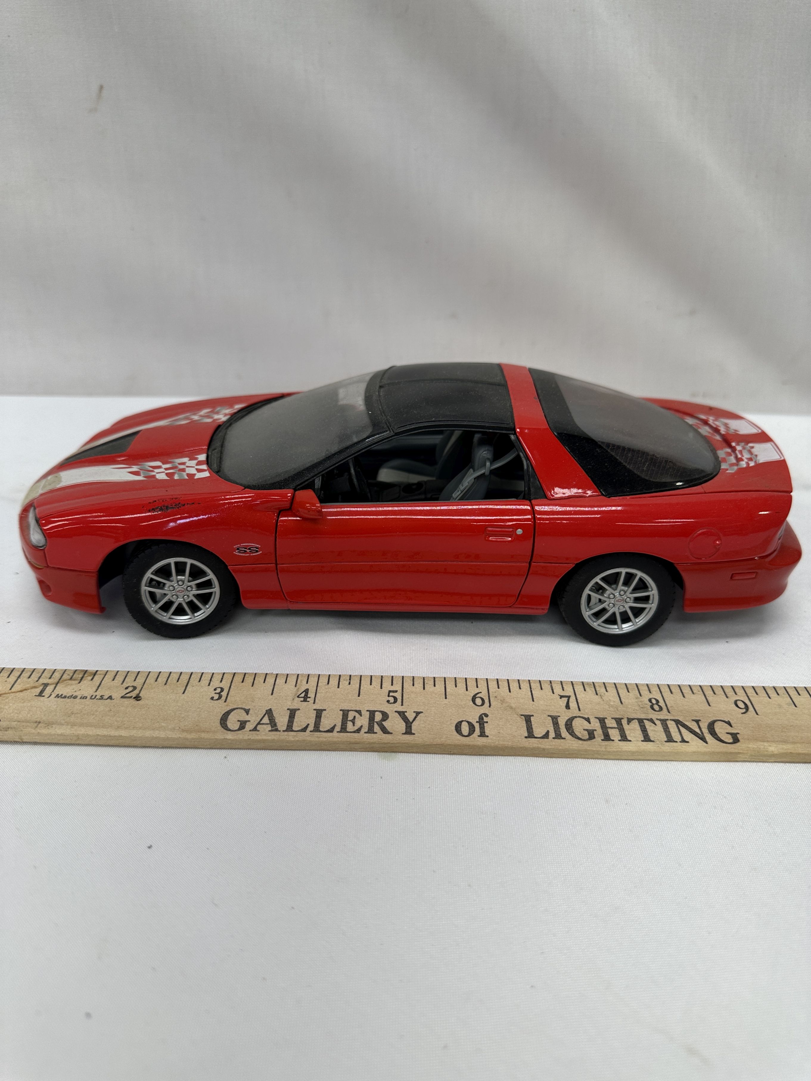 WELLY 1/18 Scale 2002 Chevrolet Camaro SS Die | Proxibid WELLY 1/18 Scale 2002 Chevrolet Camaro SS Die | Proxibid