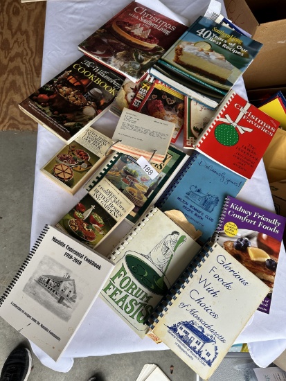 Box Lot/Vintage Cook Books