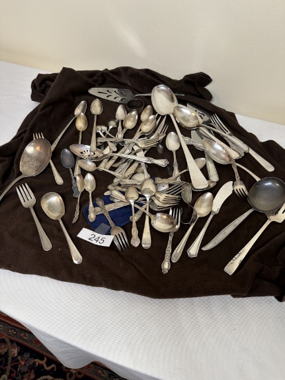 Box Lot/Silver, Silver Plated? Flatware (Rogers, England, ETC)