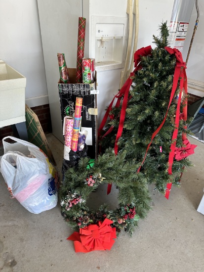 Box Lot/Christmas Décor, Bows, Tree, Wrapping Paper, ETC (Local Pick Up Only)
