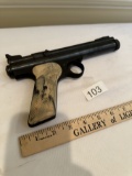 Crosman 
