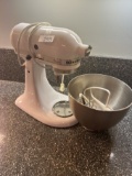 Kitchen Aid Classic Mixer