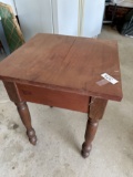 Approx 22 Inch Tall Décor End Table (Local Pick Up Only)