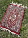 Approx 36 Inches X 21 Inches Area Rug