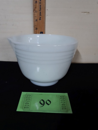Pyrex Small White Mixing Bowl
