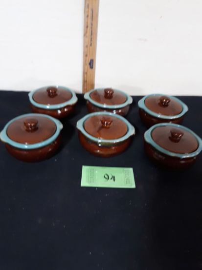 Ceramic Soup Bowls with Lids