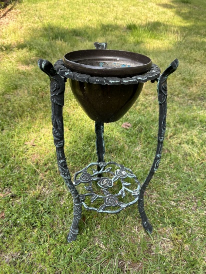 Heavy Cast Planter Stand (Local Pick Up Only)